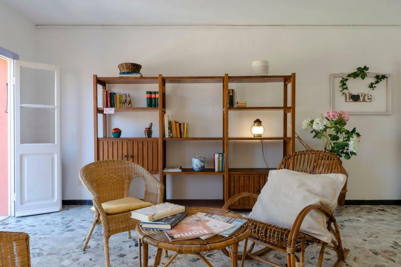 Joivy Spacious 2 Bedroom Apt With Terrace At The Heart Of The 베르나차 외부 사진
