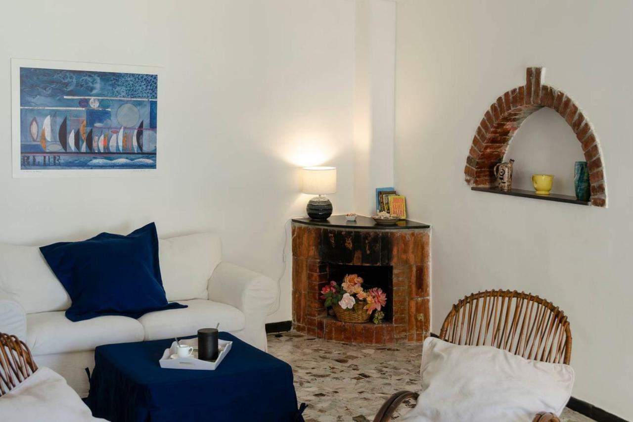 Joivy Spacious 2 Bedroom Apt With Terrace At The Heart Of The 베르나차 외부 사진